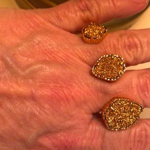 Necklace and 2 finger ring